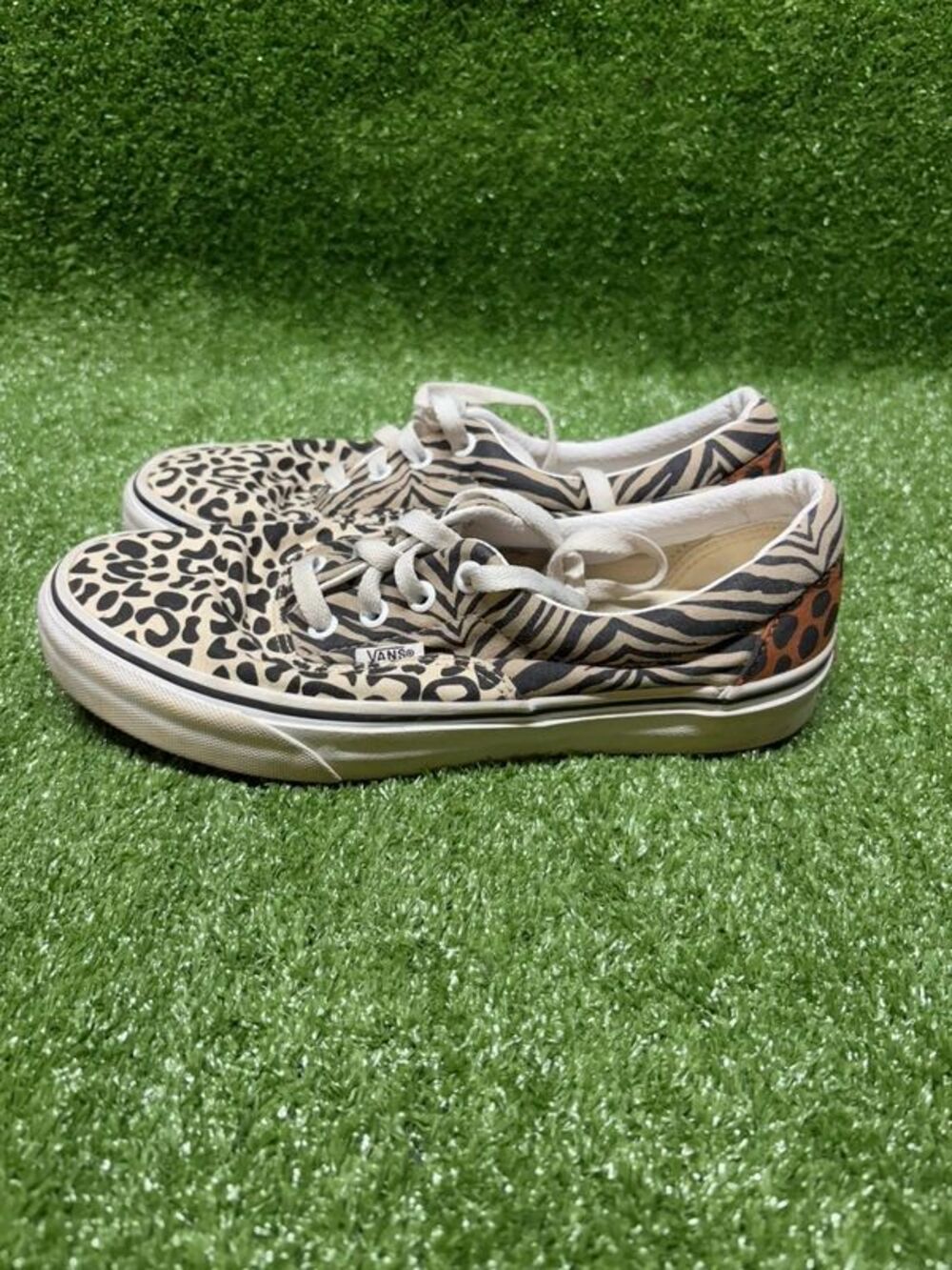 Womens Vans era animal leopard zebra print skate casual sneakers shoes size 7.5